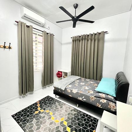 Teratai Homestay 3 Batu Buruk Κουάλα Τερενγκάνου Εξωτερικό φωτογραφία