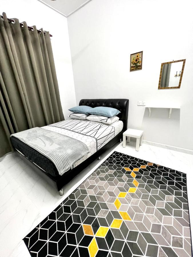 Teratai Homestay 3 Batu Buruk Κουάλα Τερενγκάνου Εξωτερικό φωτογραφία