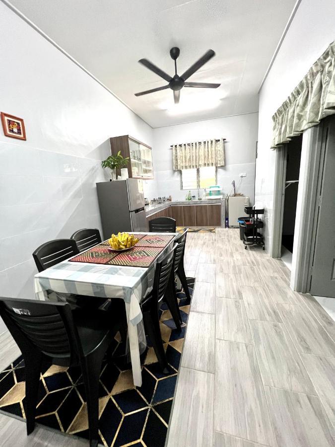 Teratai Homestay 3 Batu Buruk Κουάλα Τερενγκάνου Εξωτερικό φωτογραφία