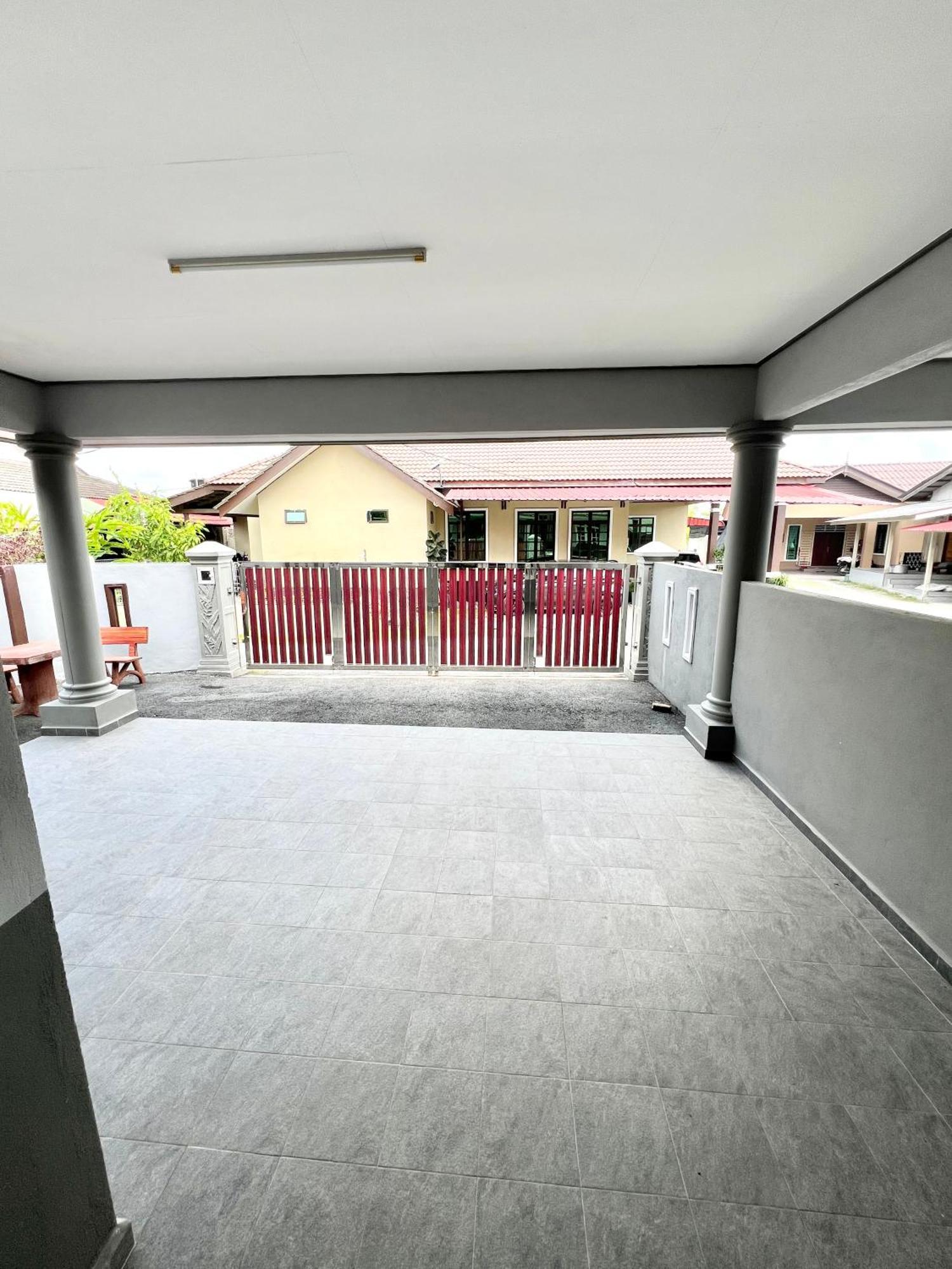Teratai Homestay 3 Batu Buruk Κουάλα Τερενγκάνου Εξωτερικό φωτογραφία