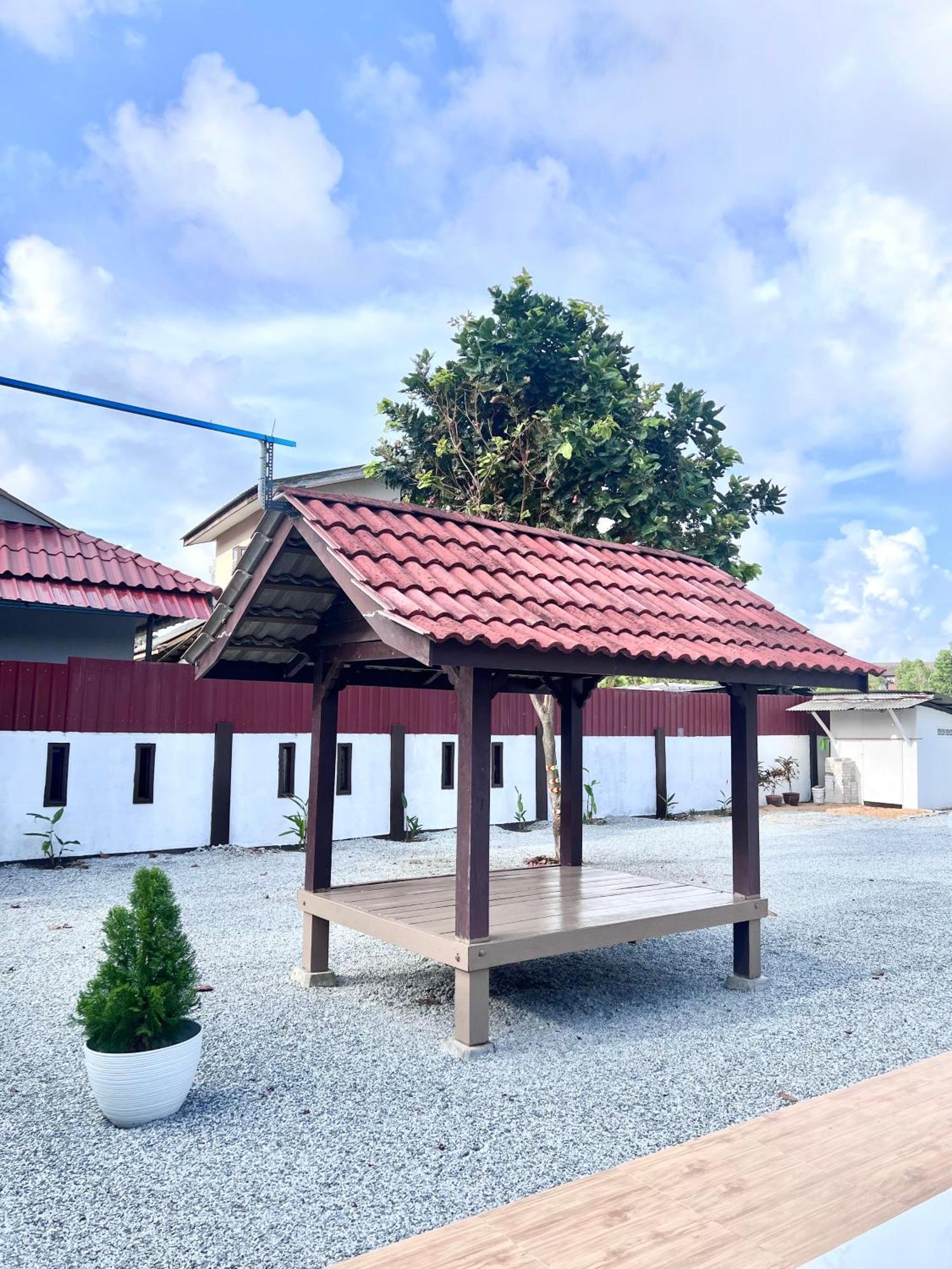 Teratai Homestay 3 Batu Buruk Κουάλα Τερενγκάνου Εξωτερικό φωτογραφία